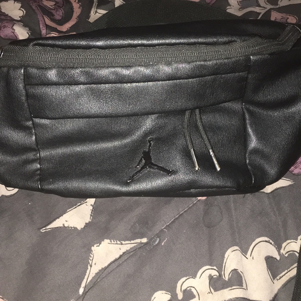 Fanny pack